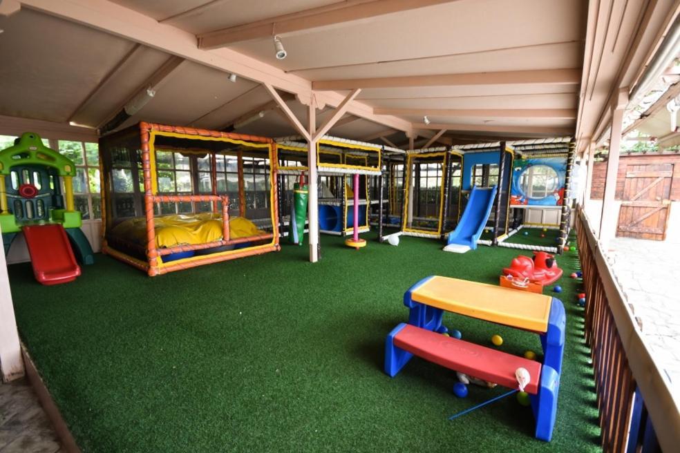 Platanidia Stone Villa Inside Sea- Kids'Land מראה חיצוני תמונה