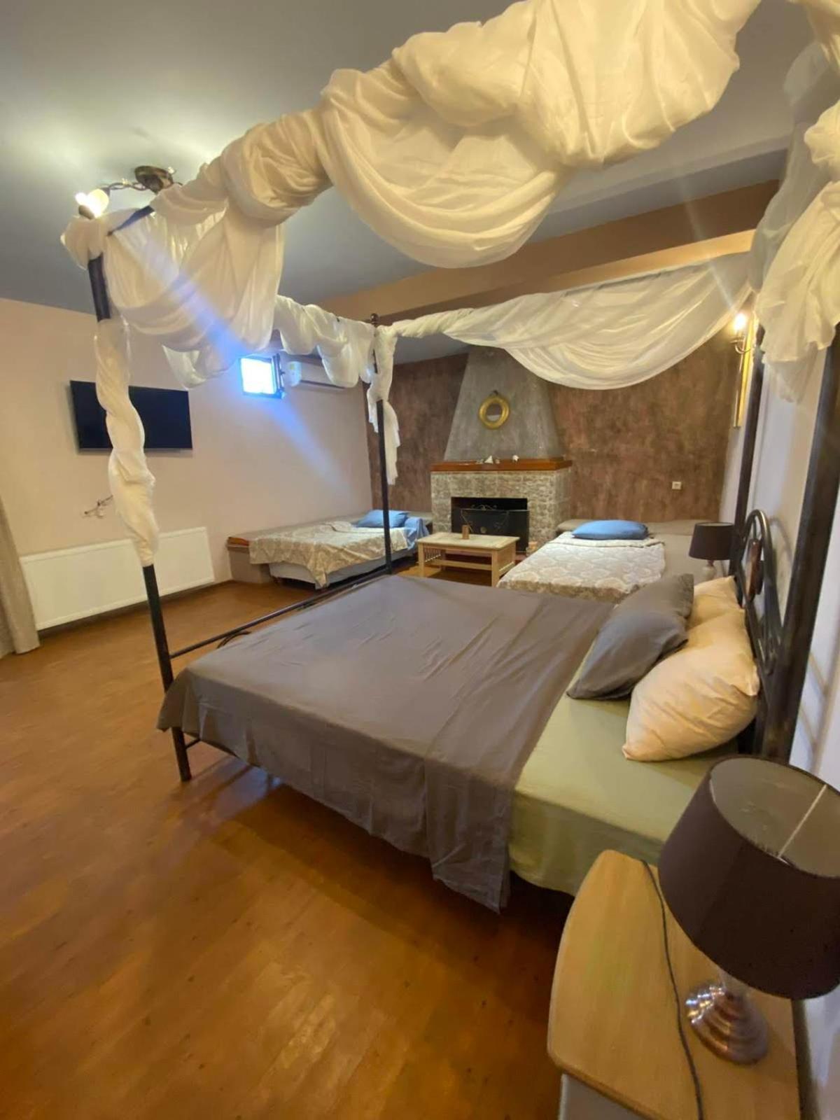 Platanidia Stone Villa Inside Sea- Kids'Land מראה חיצוני תמונה