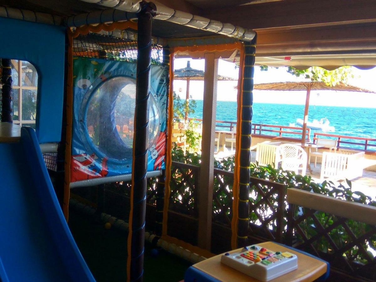 Platanidia Stone Villa Inside Sea- Kids'Land מראה חיצוני תמונה
